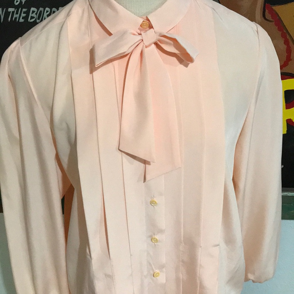 Vintage Tuxedo Style Long Sleeve Button Down Bow Blouse - Picture 3 of 8
